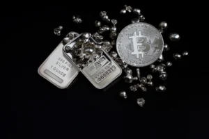 Cryptocurrency vs Precious Metals – Correlations, Tokenisation & Flows
